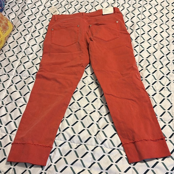 NWT Cherry red authentic fit J.Jill cropped jeans with cuff - Picture 5 of 6